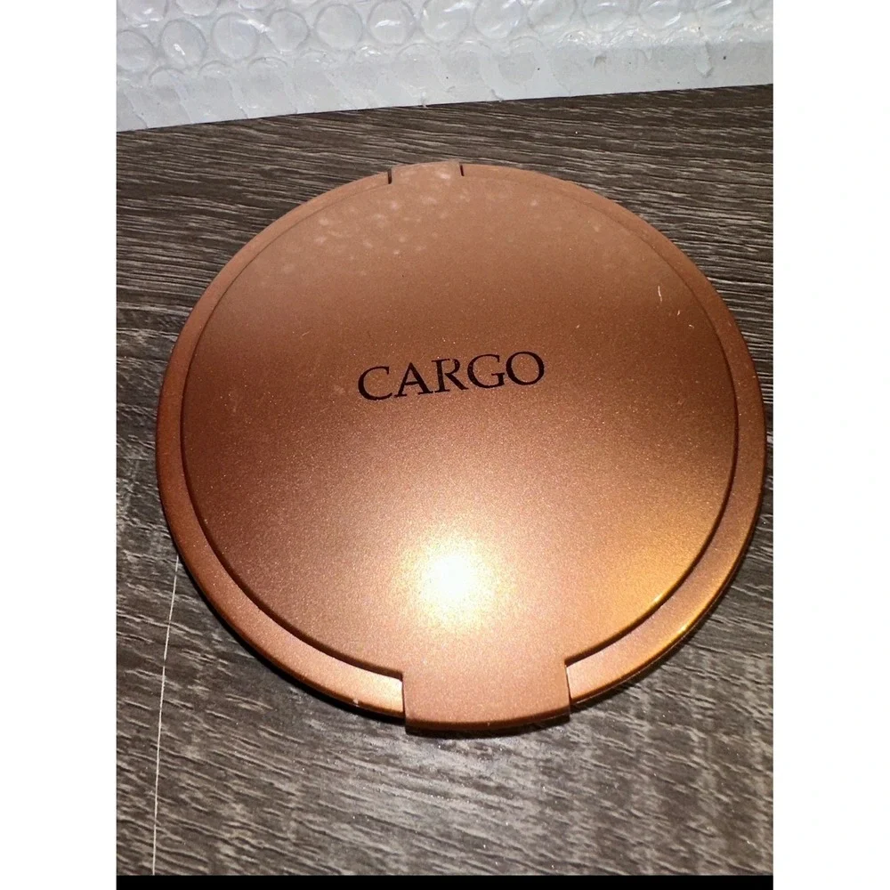 Cargo Cosmetics The Big Bronzer BIG Pressed Powder Compact‎ face